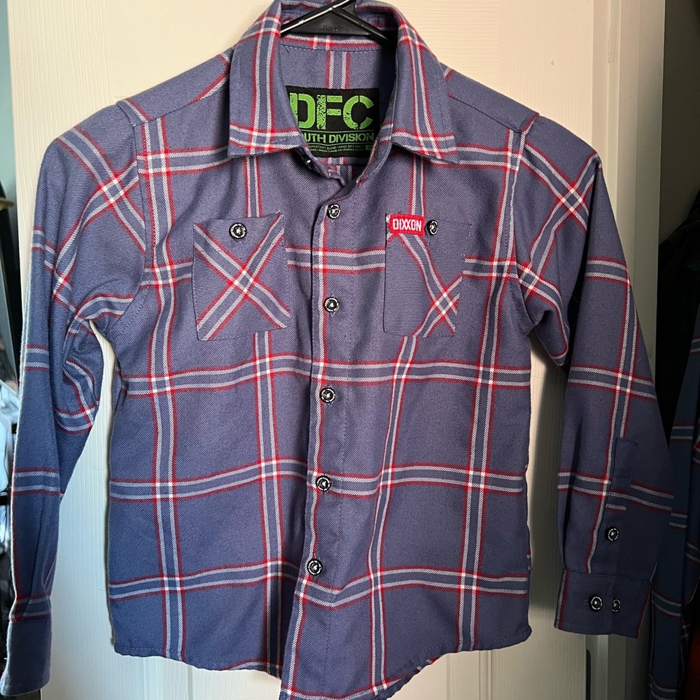Dixxon boys size small Garth